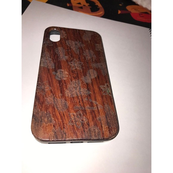 iPhone XR wooden phone case Hawaiian - Picture 2 of 3